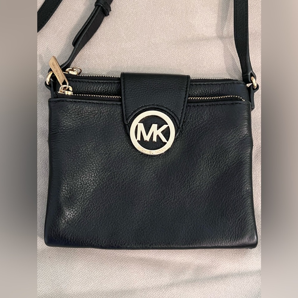 Michael Kors crossbody bag